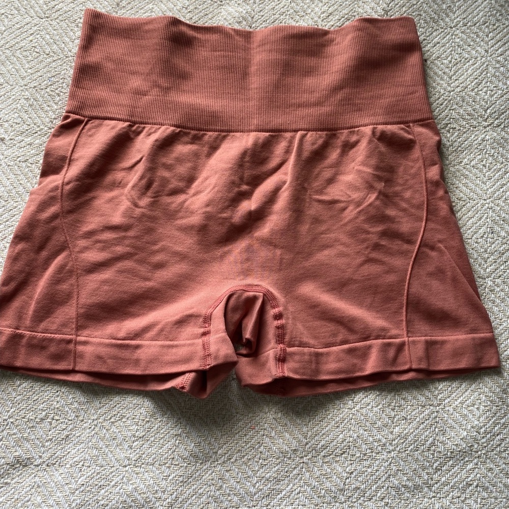 Size: M